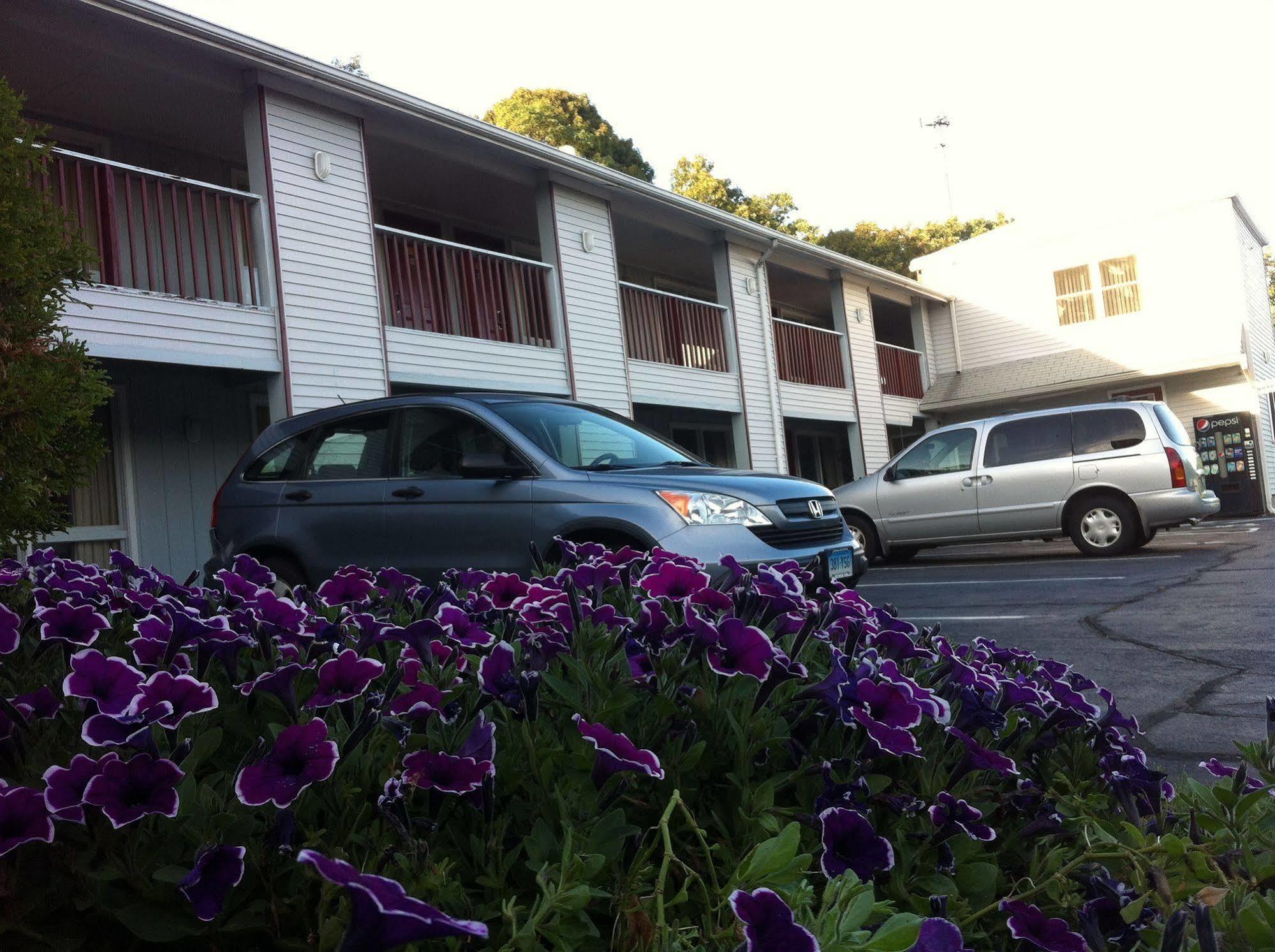 Liberty Inn Old Saybrook Extérieur photo